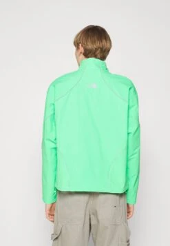 The North Face Tek Piping Wind Jacket - Windjack - Chlorophyll Green 11 The North Face Tek Piping Wind Jacket - Windjack - Chlorophyll Green -Herenmode 01062a44beb6438c92d53241df02b635