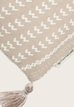 Tom Tailor HomeZierkissenhülle Mit Quasten - Overige Accessoires - Shiny White -Herenmode 05eed40c9e5341d69b623b261e5c746a