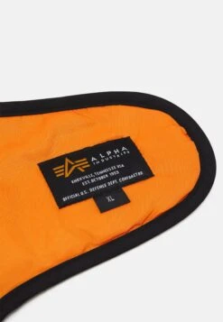 Alpha Industries Dog Jacket Backprint Unisex - Overige Accessoires - Black -Herenmode 07095c7338bd45559bd4da77a259fab8