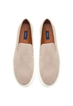 Instappers - Beige 7 Instappers - Beige -Herenmode 16231e1fe4c34866942503192935453a