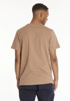 W Pocket - T-Shirt Basic - Light Brown 10 W Pocket - T-Shirt Basic - Light Brown -Herenmode 1e4998e01bec4e8bac338669427cb5bf