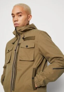 Replay Jacket - Lichte Jas - Khaki -Herenmode 1f1d3c38ae124b949332e7fffc84e7b3