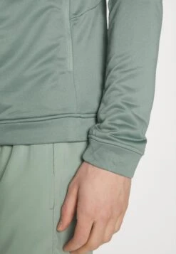 UMBRO Pro Training Hybrid Hoodie - Trainingsvest - Chinois Green/Geranium -Herenmode 2006d2a4d25b409ea9868005178cb272