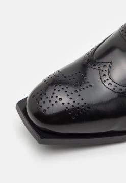 Oxford Brogue - Veterschoenen - Black -Herenmode 33188580ebb24b8da4d6ce6f239fdbce