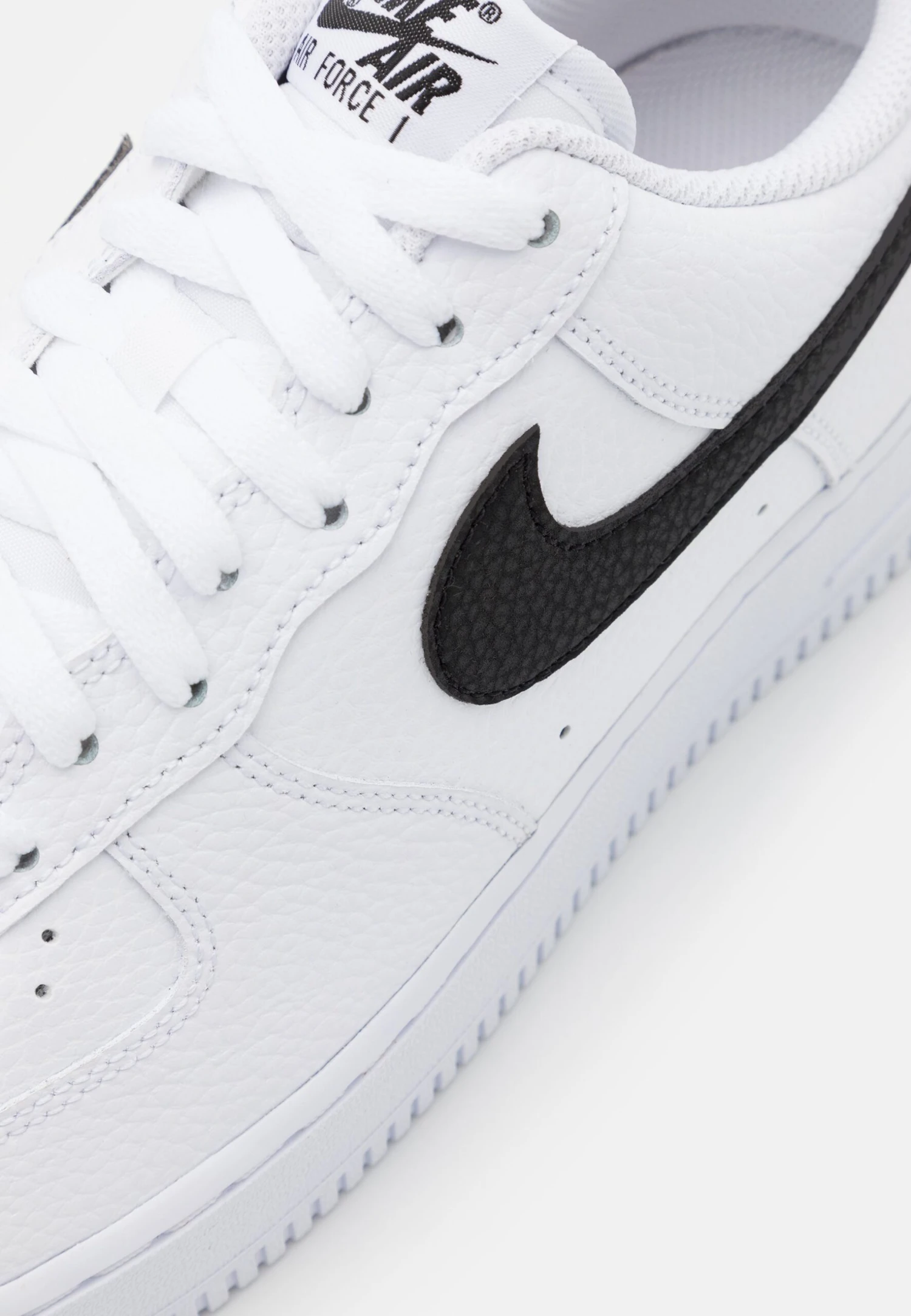 Nike Sportswear Air Force 1 '07 - Sneakers Laag - White/Black 6 Nike Sportswear Air Force 1 '07 - Sneakers Laag - White/Black - Afbeelding 6