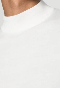 Jack & Jones Ebasic Mock Neck - Trui - Cloud Dancer -Herenmode 3861ebd7fcff40dead716540eee0d6a5