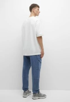 PULL & BEAR Basic Cargo- Jeans Tapered Fit - Blue Denim -Herenmode 3963568ec8ad45b5864d09d295a72f27