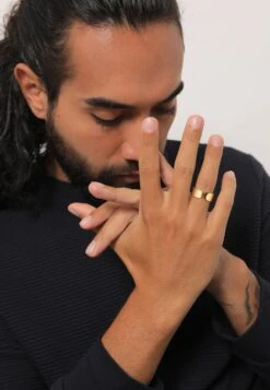 KUZZOI Basic Statement - Ring - Gold-Coloured