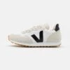 Veja Sdu Rec - Sneakers Laag - White/Black/Natural