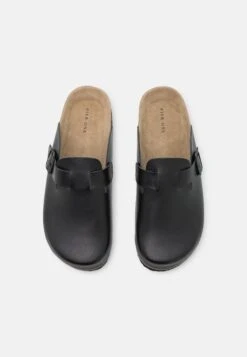 Pier One Leather Unisex - Pantoffels - Black 9 Pier One Leather Unisex - Pantoffels - Black -Herenmode 4c2c459ed10b4062bddc395a16224153
