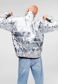 Karl Lagerfeld Jeans Klj Relaxed Aop - Lichte Jas - Silver -Herenmode 56fbf7746dab430f8fe654b397e0bc79