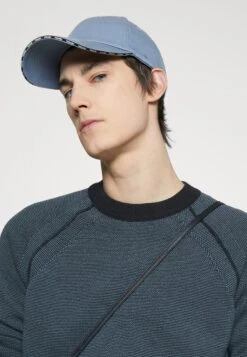 Boss Kapoki - Trui - Dark Blue -Herenmode 5a5723359a494f698fdeb428f3e3f6e4