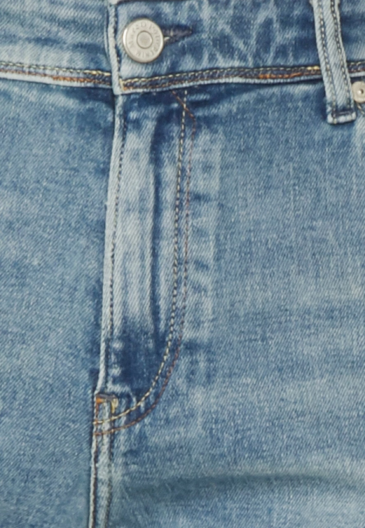 Marc O'Polo DENIM 5-Pocket Low Crotch Zip Fly - Jeansshort - Light Blue Worn 5 Marc O'Polo DENIM 5-Pocket Low Crotch Zip Fly - Jeansshort - Light Blue Worn - Afbeelding 5