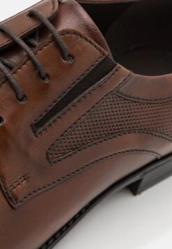 Pier One Leather - Veterschoenen - Brown 11 Pier One Leather - Veterschoenen - Brown -Herenmode 62697cb687b04800bc1b75b156b843b7