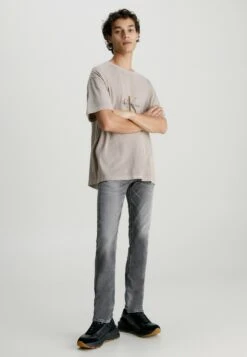 Calvin Klein Jeans Straight Leg Jeans - Denim Grey