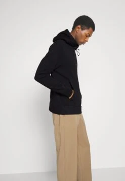 Hackett London Sweater - Black -Herenmode 729c8812ffcb4eb5a66c7bfb30fb9d2c