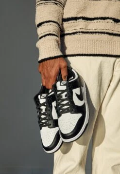 Nike Sportswear Dunk Retro - Sneakers Laag - White/Black 10 Nike Sportswear Dunk Retro - Sneakers Laag - White/Black -Herenmode 7336f1a2fccf4192906b4310f3187bc6