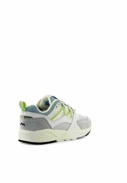 Karhu Sneakers Laag - Grigio Chiaro -Herenmode 736bb6bfa87943a7bfcd483d1496c50e
