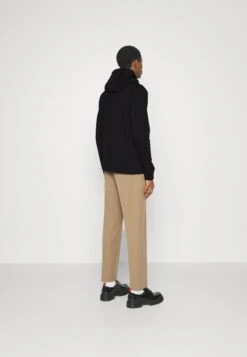 Hackett London Sweater - Black -Herenmode 76d7f77270514671b41440a1382b5fd2