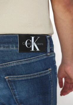 Calvin Klein Jeans Super Skinny - Jeans Skinny Fit - Denim Dark -Herenmode 77b1ce59a020445883d4a9a9fe3cedce