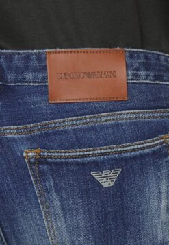 Emporio Armani 5 Pockets Pant - Slim Fit Jeans - Denim Blu -Herenmode 788150b9b3e44c7eb457117fb422e11f