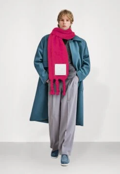 Bold Giant - Sjaal - Fushia