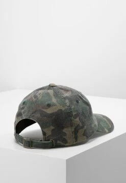 Flexfit Low Profile - Pet - Wood 9 Flexfit Low Profile - Pet - Wood -Herenmode 95d07daf3ccd43e7859137750648b5a3