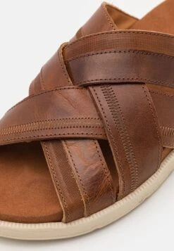 Bullboxer Muiltjes - Cognac 11 Bullboxer Muiltjes - Cognac -Herenmode 9e789ae6c5b647f0af388edeb3352c4b