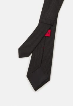 Hugo Tie - Stropdas - Black -Herenmode a5c5c1c08a154d9c89aef60503e8dbf6