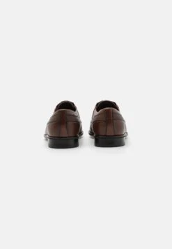 Pier One Leather - Veterschoenen - Brown 8 Pier One Leather - Veterschoenen - Brown -Herenmode ae2403256d344e32a3b1d4540c5bd418