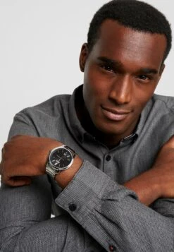 Boss Circuit - Horloge - Silver-Coloured