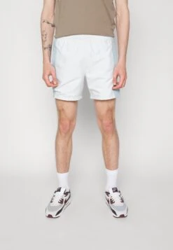 Nike Sportswear Trend Wv - Shorts - Photon Dust/Ocean Bliss -Herenmode b4693cdd531f4b5f9a49cb650007cd87