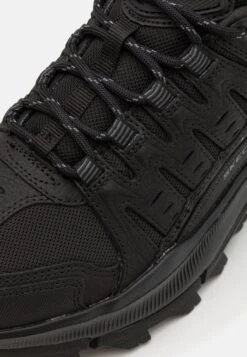 Skechers Equalizer 5.0 Trail - Sneakers Laag - Black -Herenmode b51d7578eccf4b68977926327ce695c7