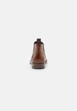 Bugatti Licio Eco - Korte Laarzen - Cognac -Herenmode ba69c63866ac467687a3972a45131275