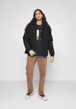 Herenmode -Herenmode ea212907220b473f8bb796c2c82d8c33