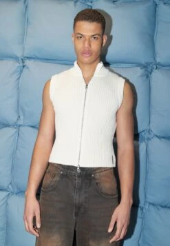 Jaded London Sleeveless Zip Through - Bodywarmer - Cream