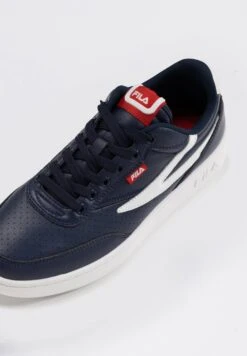 Fila Sevaro - Sneakers Laag - Fila Navy -Herenmode f09ee35c5fbd4023818cab65a0200ec7