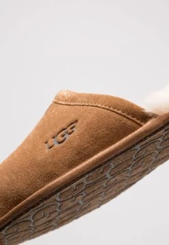 Ugg Scuff - Pantoffels - Cognac -Herenmode f50c9502e1344094bfa31edf97a67aa4