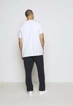 Indicode Jeans Eberleinplus - Broek - Navy -Herenmode fb39fc2a5b874c8ea983e7930815da5d